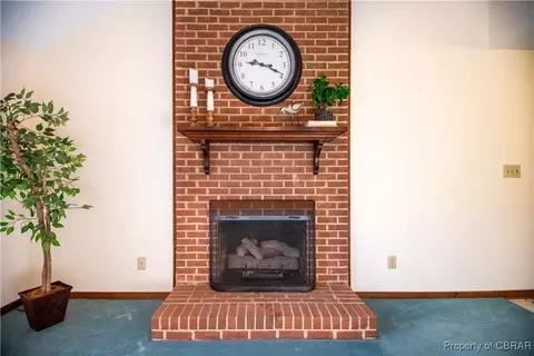 9819 Spring Branch Dr, Gloucester, VA 23061 photo 9