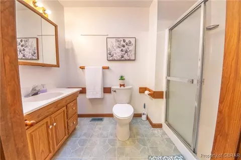 9819 Spring Branch Dr, Gloucester, VA 23061 photo 31