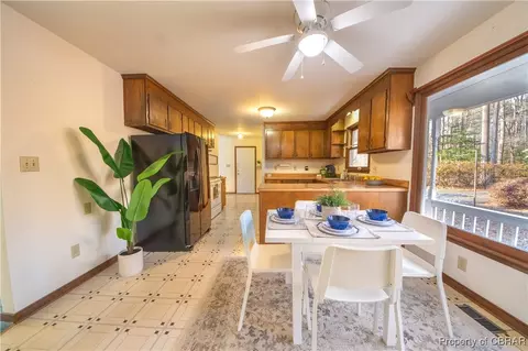 9819 Spring Branch Dr, Gloucester, VA 23061 photo 15