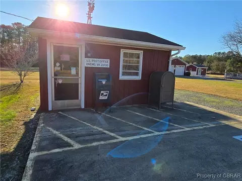 1835 Bethel Beach Rd, Onemo, VA 23130 photo 2