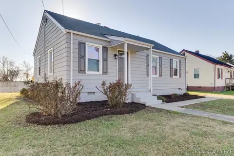 4 Cornell Dr, Hampton, VA 23669 photo 3