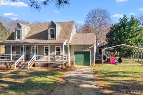 6549 Kimberly Dr, Gloucester, VA 23061 photo 3