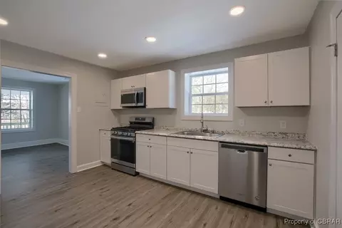 3599 York River Rd, Plain View, VA 23156 photo 12