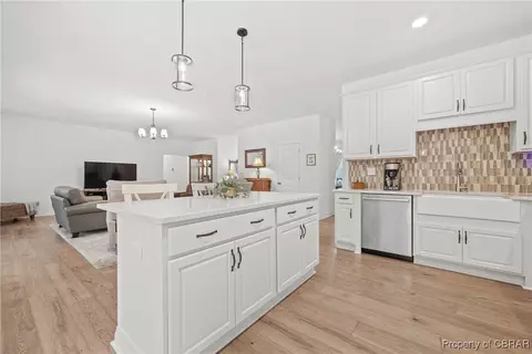 11293 Bayport Lndg, Gloucester, VA 23061 photo 17