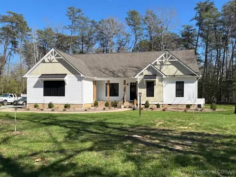 11293 Bayport Lndg, Gloucester, VA 23061