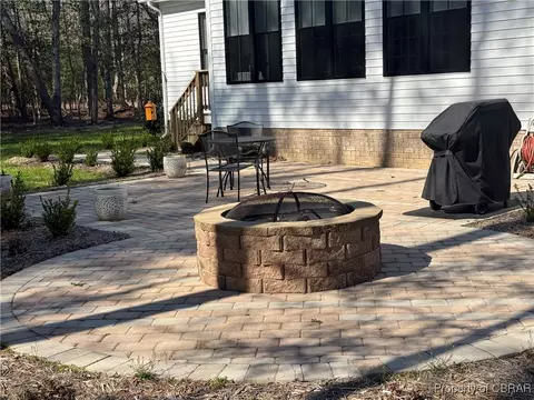 11293 Bayport Lndg, Gloucester, VA 23061 photo 4