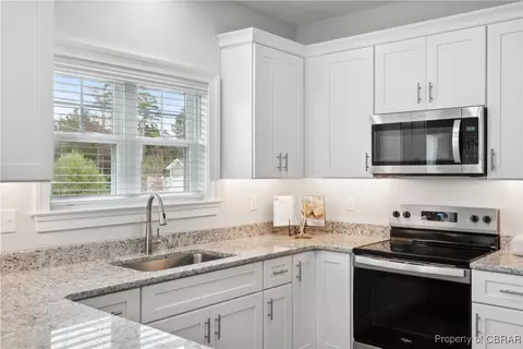 7416 Sinclair Way #E, Gloucester, VA 23061 photo 5