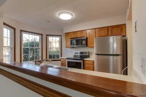 209 Eaton St, Hampton, VA 23669 photo 10