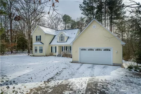 458 Witch Duck Ln, Heathsville, VA 22473
