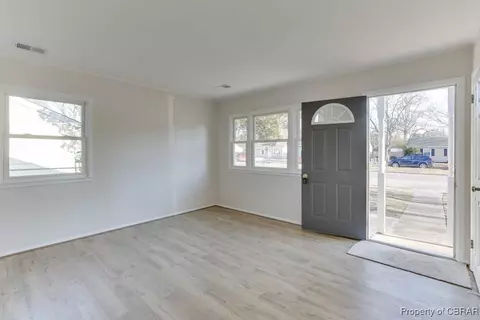 1909 Andrews Blvd, Hampton, VA 23663 photo 10