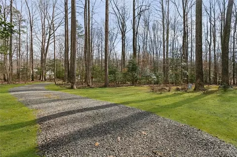 9803 Spring Branch Dr, North, VA 23128 photo 34