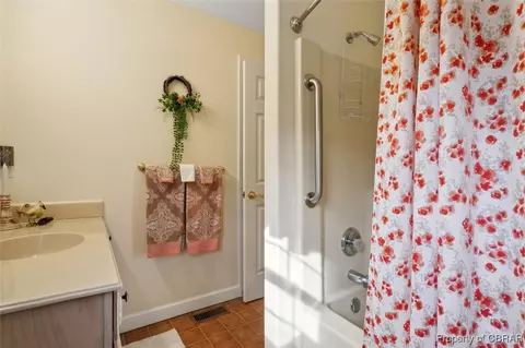 9803 Spring Branch Dr, North, VA 23128 photo 23