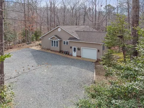 9803 Spring Branch Dr, North, VA 23128 photo 37