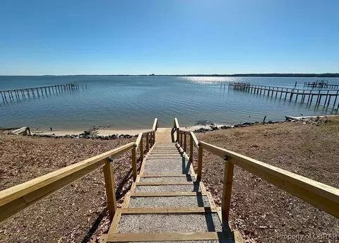 1467 Steuben Rd, Gloucester Point, VA 23062 photo 44