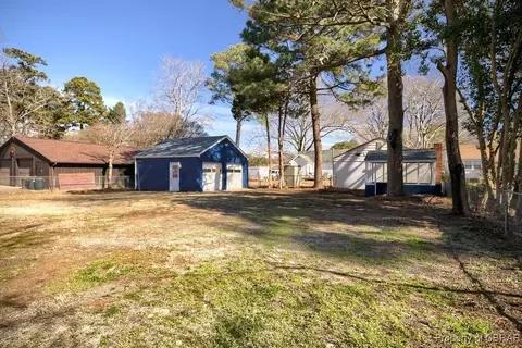 1467 Steuben Rd, Gloucester Point, VA 23062 photo 3