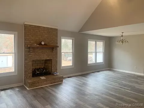 8035 Belroi Rd, Gloucester, VA 23061 photo 3