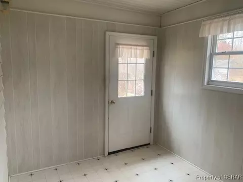 8035 Belroi Rd, Gloucester, VA 23061 photo 8
