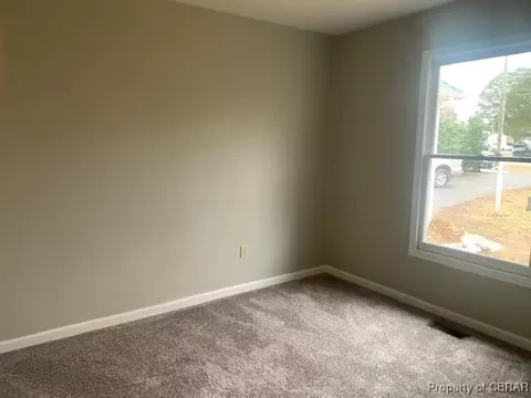 8035 Belroi Rd, Gloucester, VA 23061 photo 10