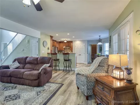 7281 Franklin Ct, Gloucester, VA 23061 photo 6