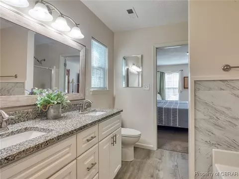 7281 Franklin Ct, Gloucester, VA 23061 photo 13