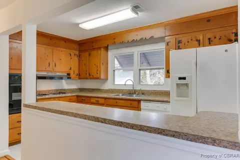 20 Brookfield Dr, Hampton, VA 23666 photo 14