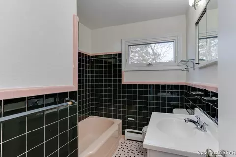 20 Brookfield Dr, Hampton, VA 23666 photo 24