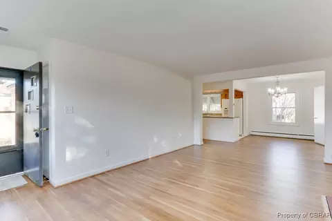 20 Brookfield Dr, Hampton, VA 23666 photo 6