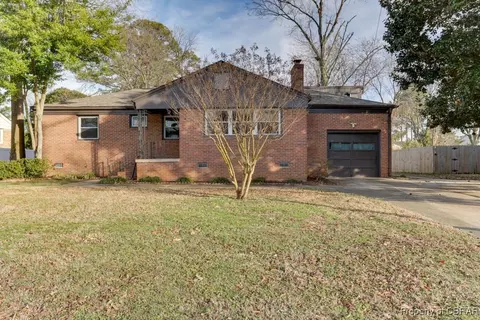 20 Brookfield Dr, Hampton, VA 23666 photo 2