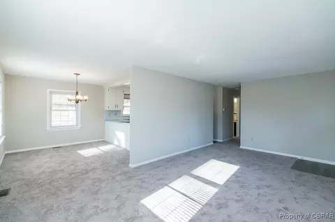 4022 Threechopt Rd, Hampton, VA 23666 photo 9
