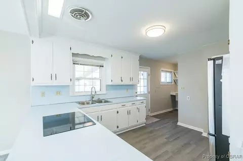 4022 Threechopt Rd, Hampton, VA 23666 photo 14