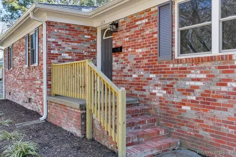 125 Marvin Dr, Hampton, VA 23666 photo 4