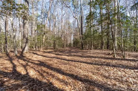 22 04 Ac Lockmorr Ln, Gloucester, VA 23061 photo 14