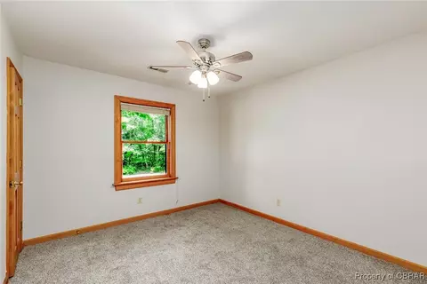 4886 Rosewell Dr, Gloucester, VA 23061 photo 24
