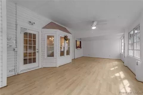 7168 Clements Ave, Gloucester, VA 23061 photo 13