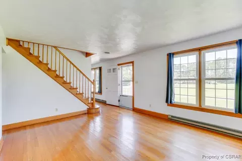 411 Piney Point Rd, Onemo, VA 23130 photo 7