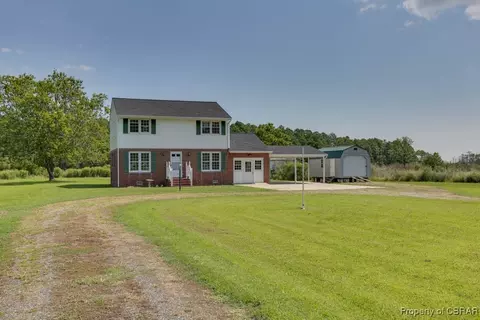 411 Piney Point Rd, Onemo, VA 23130