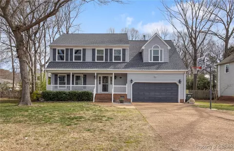 104 Militia Ct, Yorktown, VA 23693