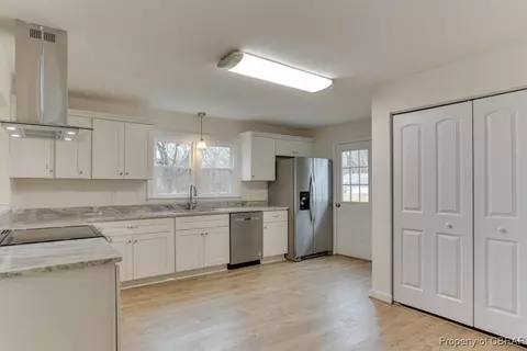 1113 Stewart Dr, Williamsburg, VA 23185 photo 16