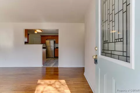 80 Jordan Dr, Hampton, VA 23666 photo 6