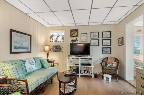 12175 Roane Ave, Gloucester, VA 23061 photo 28