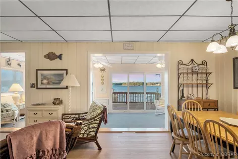 12175 Roane Ave, Gloucester, VA 23061 photo 31