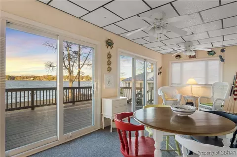 12175 Roane Ave, Gloucester, VA 23061 photo 27