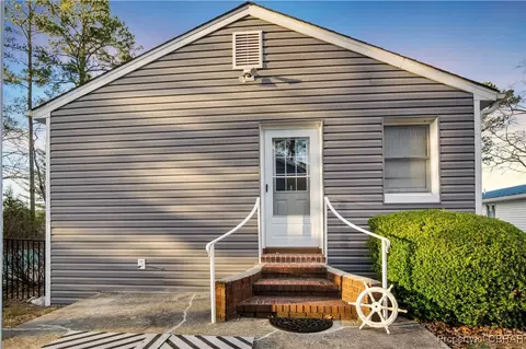 12175 Roane Ave, Gloucester, VA 23061 photo 25