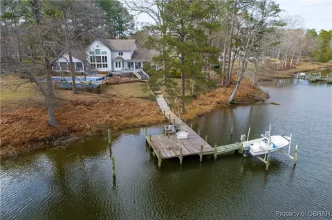 381 Moores Creek Dr, Deltaville, VA 23043