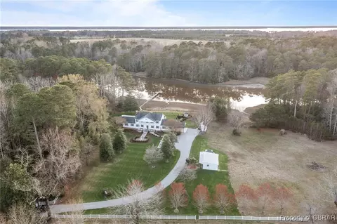 3558 Friant Ln, Hayes, VA 23072