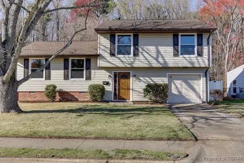 45 Santa Barbara Dr, Hampton, VA 23666 photo 2
