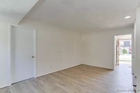 45 Santa Barbara Dr, Hampton, VA 23666 photo 10
