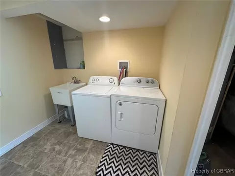 7419 Dehardit Ave, Gloucester Point, VA 23062 photo 11