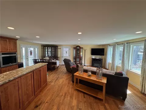 7419 Dehardit Ave, Gloucester Point, VA 23062 photo 6
