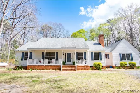 6059 Seldon Pond Rd, Gloucester, VA 23061